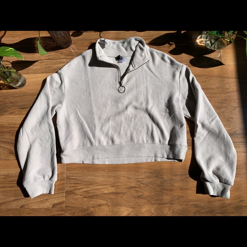 H&M Cropped Knit Sweater